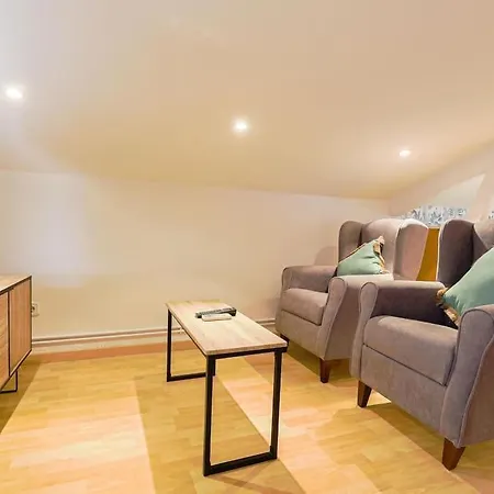 Alcam Alio 4 Apartamento *